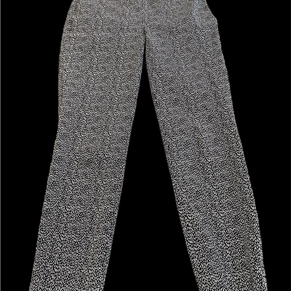 Talbots Black and White Patterned Capris
